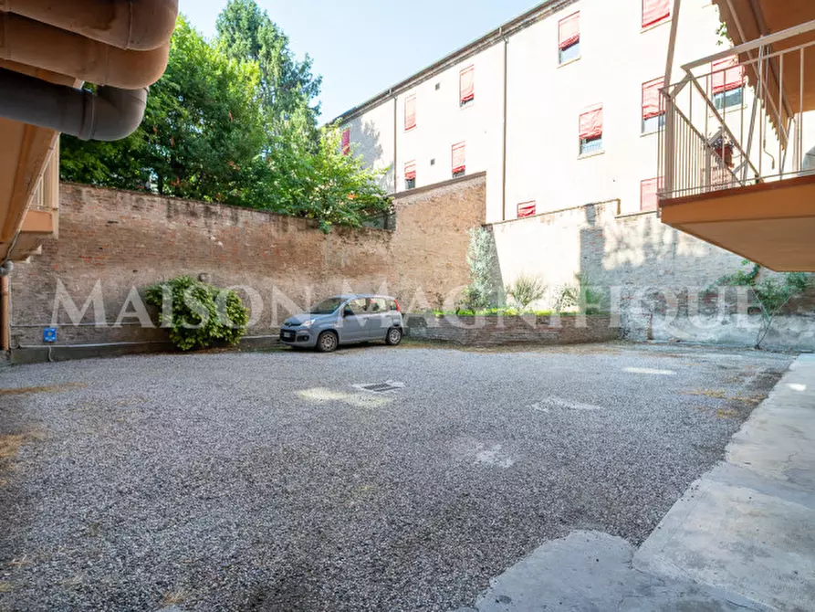 Immagine 27 di Appartamento in vendita  in Via Ludovico Ariosto a Ferrara
