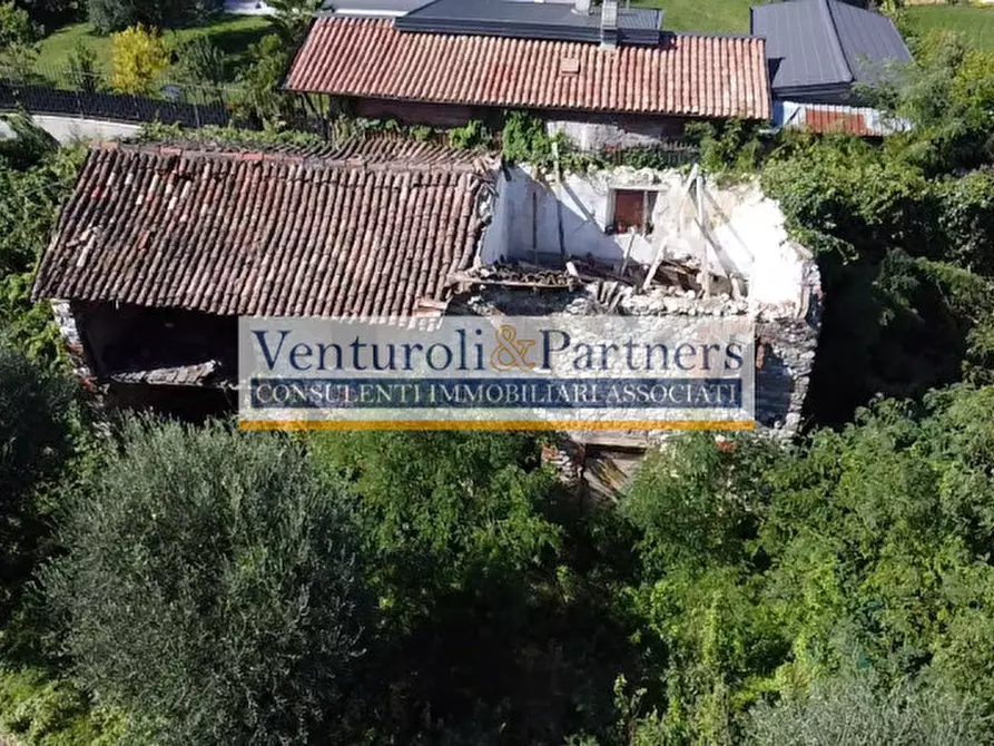 Immagine 2 di Rustico / casale in vendita  in Via Ronchi a Padenghe Sul Garda