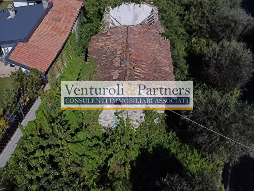 Immagine 4 di Rustico / casale in vendita  in Via Ronchi a Padenghe Sul Garda