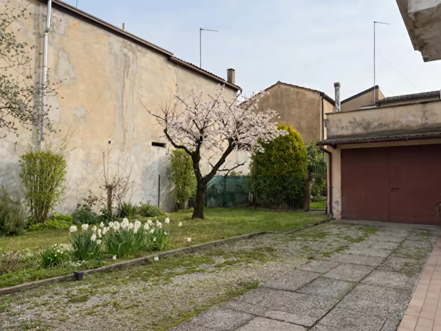 Immagine 2 di Casa indipendente in vendita  in Via Giuseppe Cesare Abba a Padova