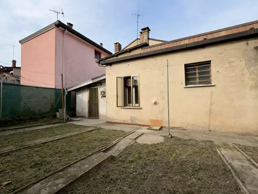Immagine 8 di Casa indipendente in vendita  in Via Giuseppe Cesare Abba a Padova