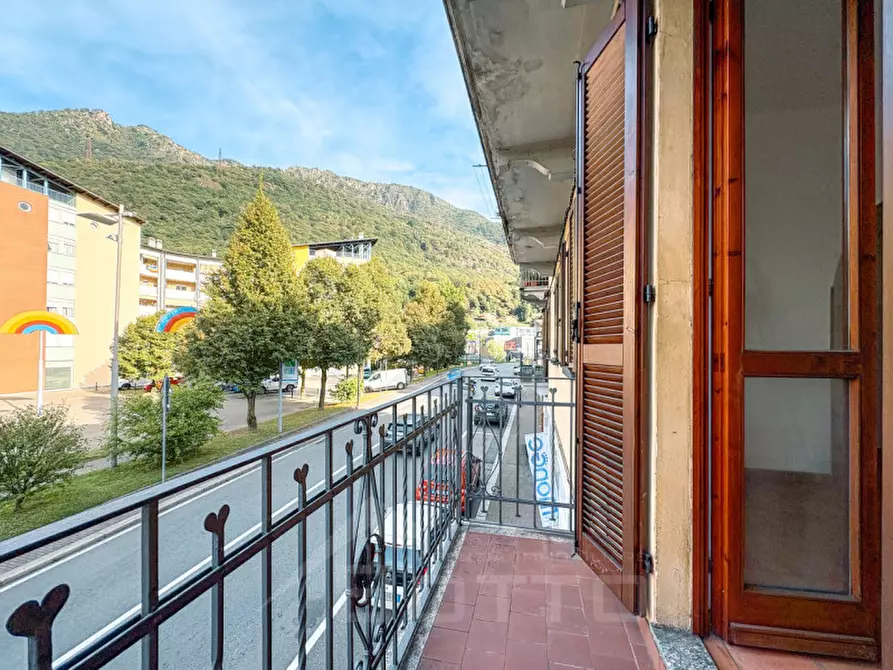 Immagine 3 di Appartamento in vendita  in Via Guido Boggiani a Omegna