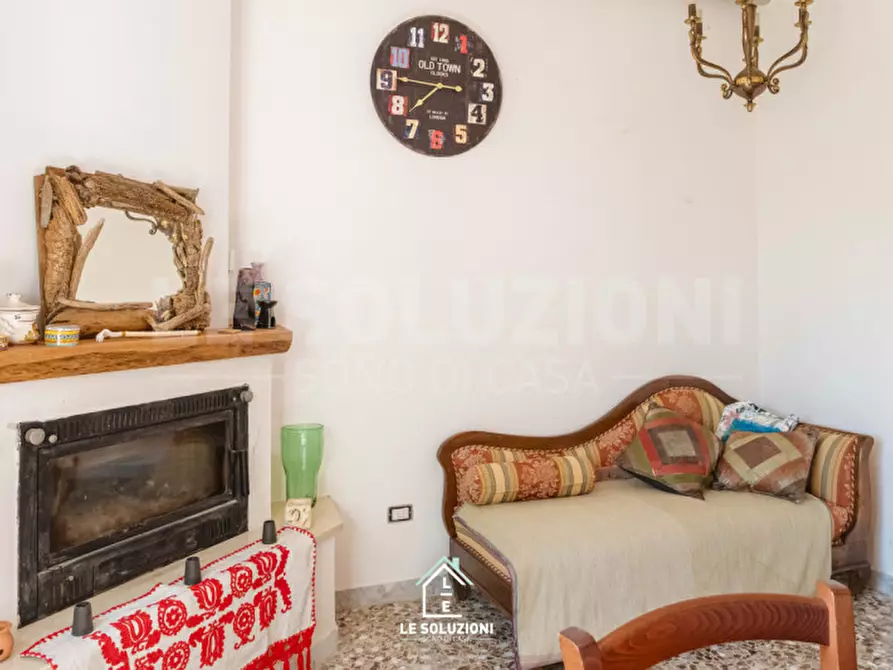 Immagine 38 di Villa in vendita  in strada comunale pozzo lo pico 19 a Putignano