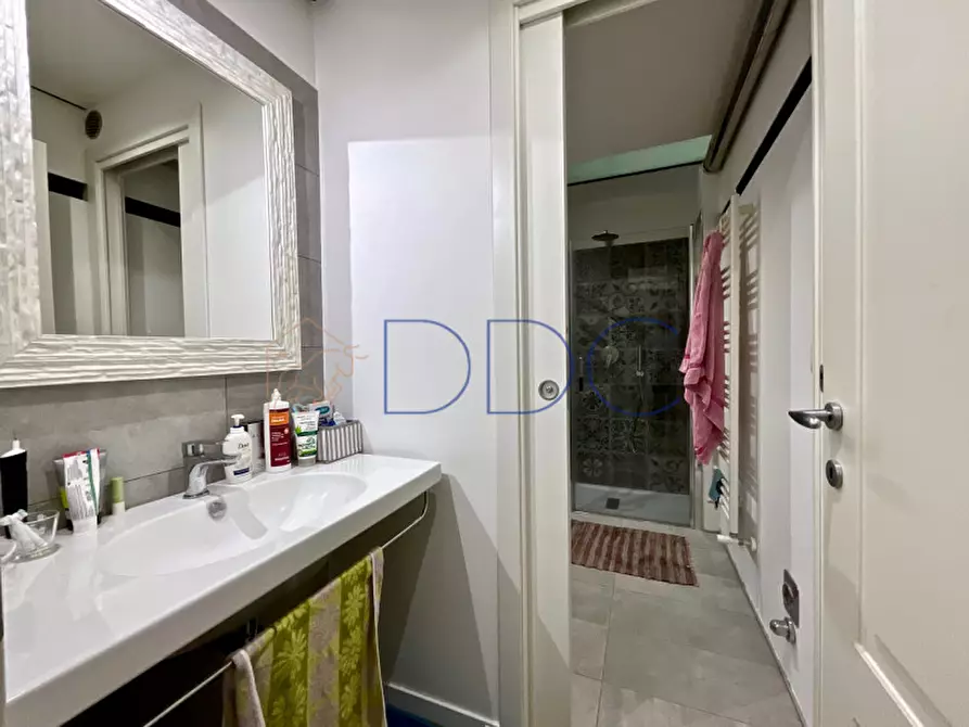 Immagine 13 di Appartamento in affitto  in Via Giuseppe Luigi Lagrange 40 a Torino