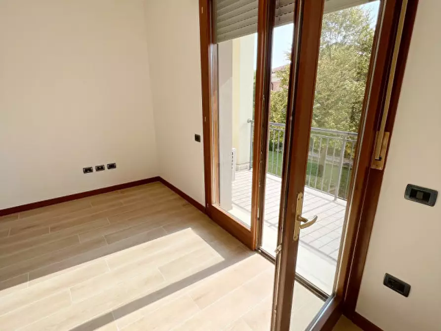 Immagine 8 di Appartamento in vendita  in Via Flavio Busonera a Abano Terme