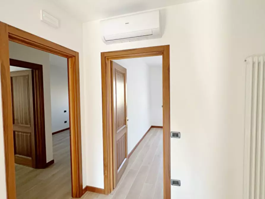 Immagine 23 di Appartamento in vendita  in Via Marzia a Abano Terme