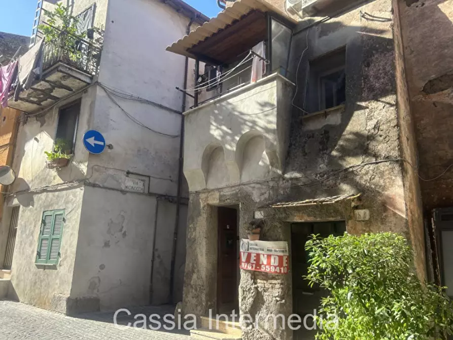 Immagine 18 di Appartamento in vendita  in Via Garibaldi  52 a Nepi