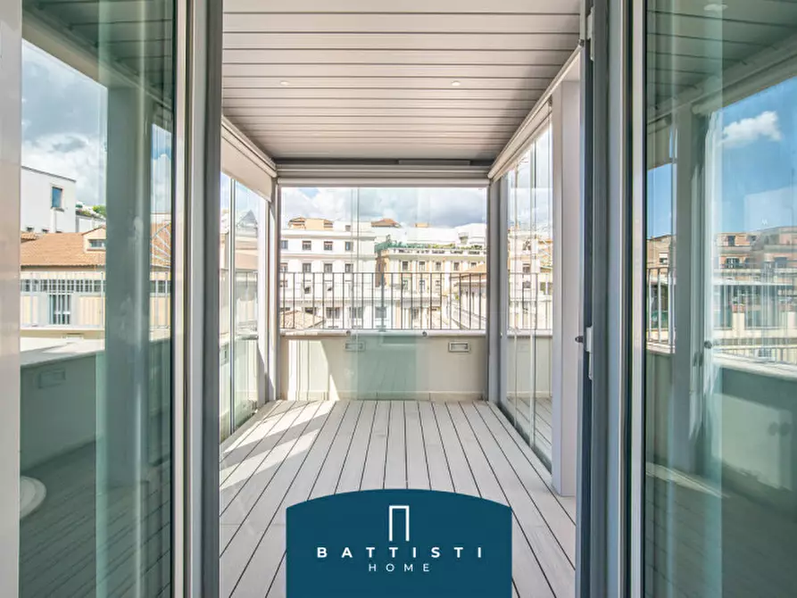 Immagine 4 di Attico in affitto  in Piazza Barberini a Roma