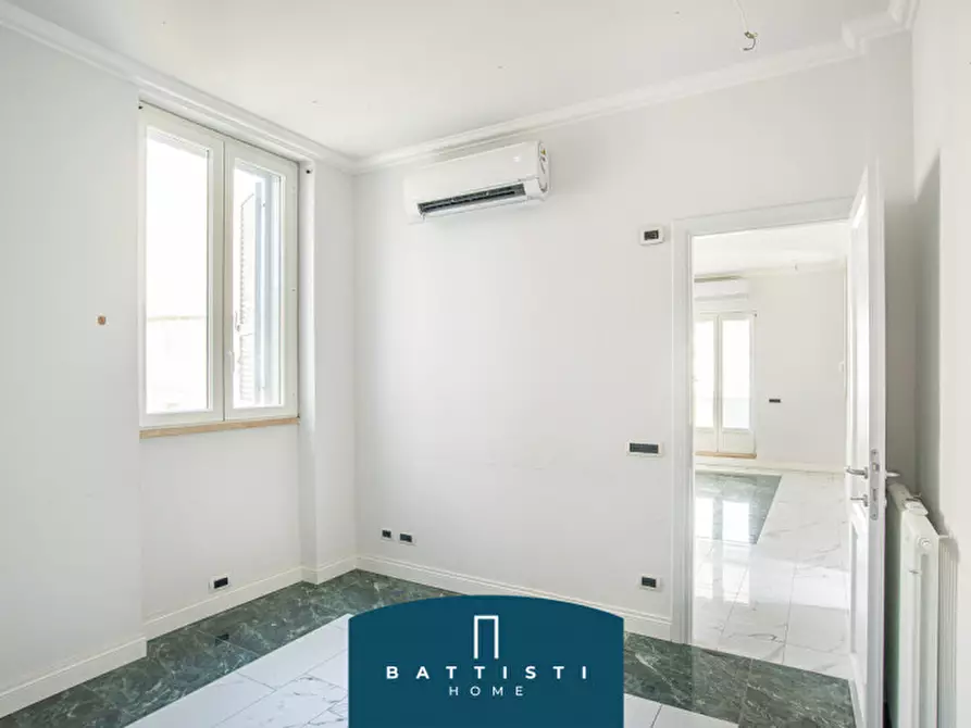 Immagine 15 di Attico in affitto  in Piazza Barberini a Roma