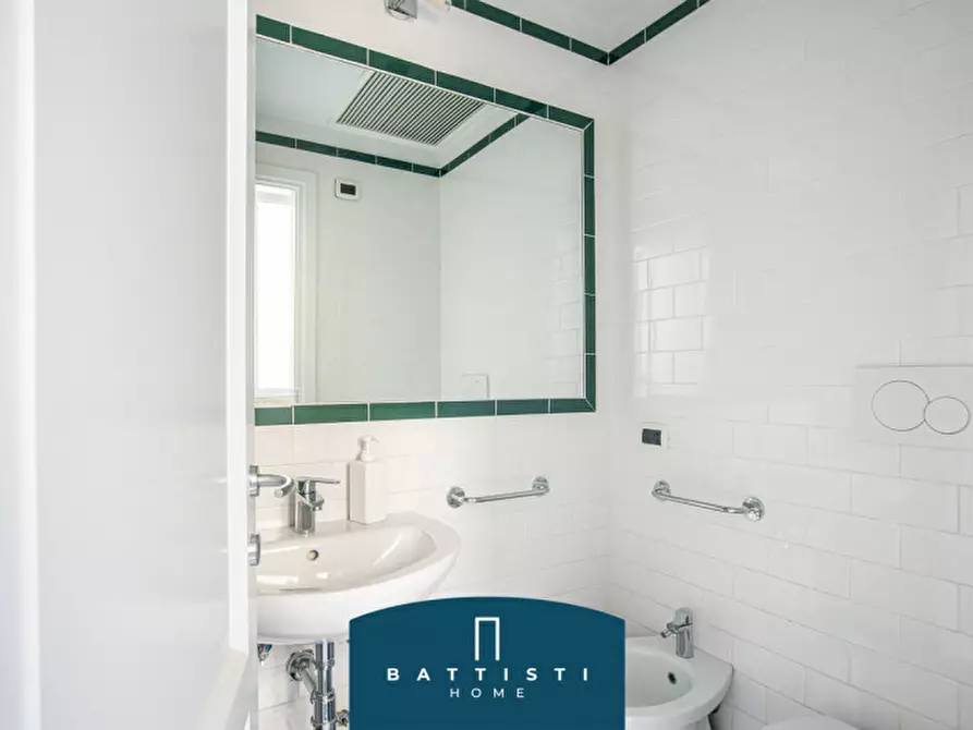 Immagine 20 di Attico in affitto  in Piazza Barberini a Roma