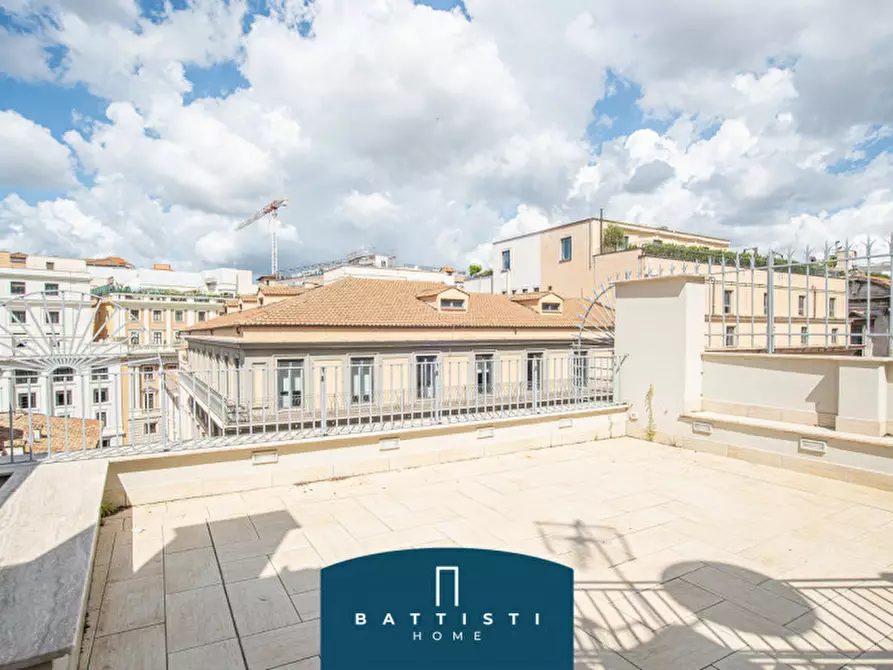 Immagine 23 di Attico in affitto  in Piazza Barberini a Roma