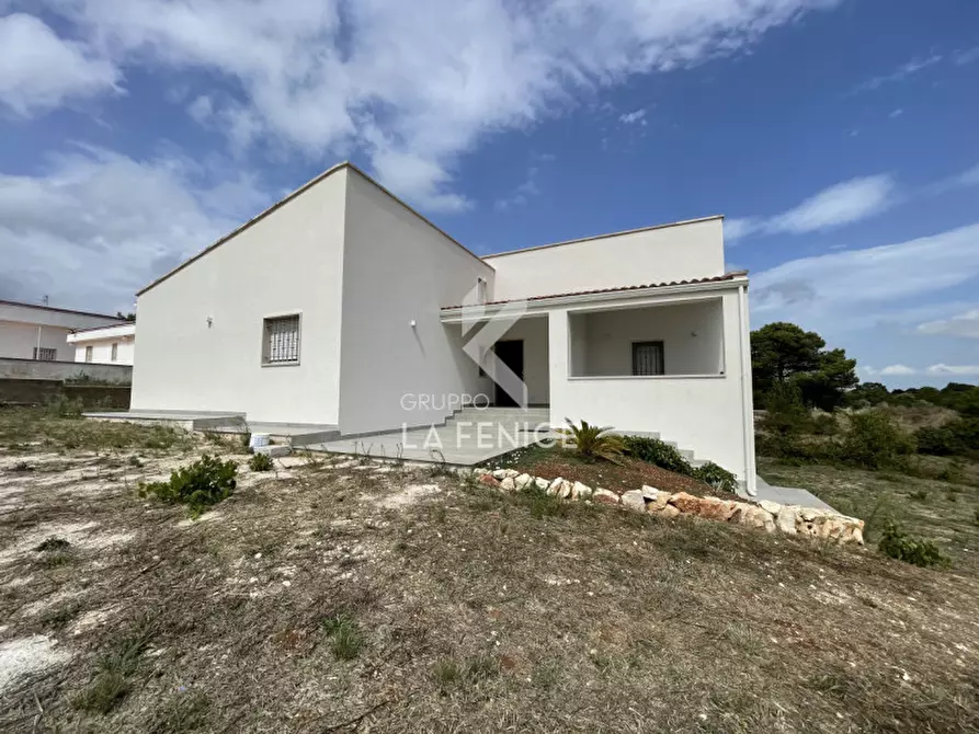 Immagine 2 di Villa in vendita  in strada gian felice a Martina Franca