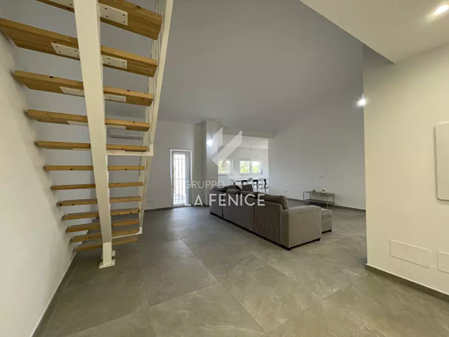 Immagine 17 di Villa in vendita  in strada gian felice a Martina Franca