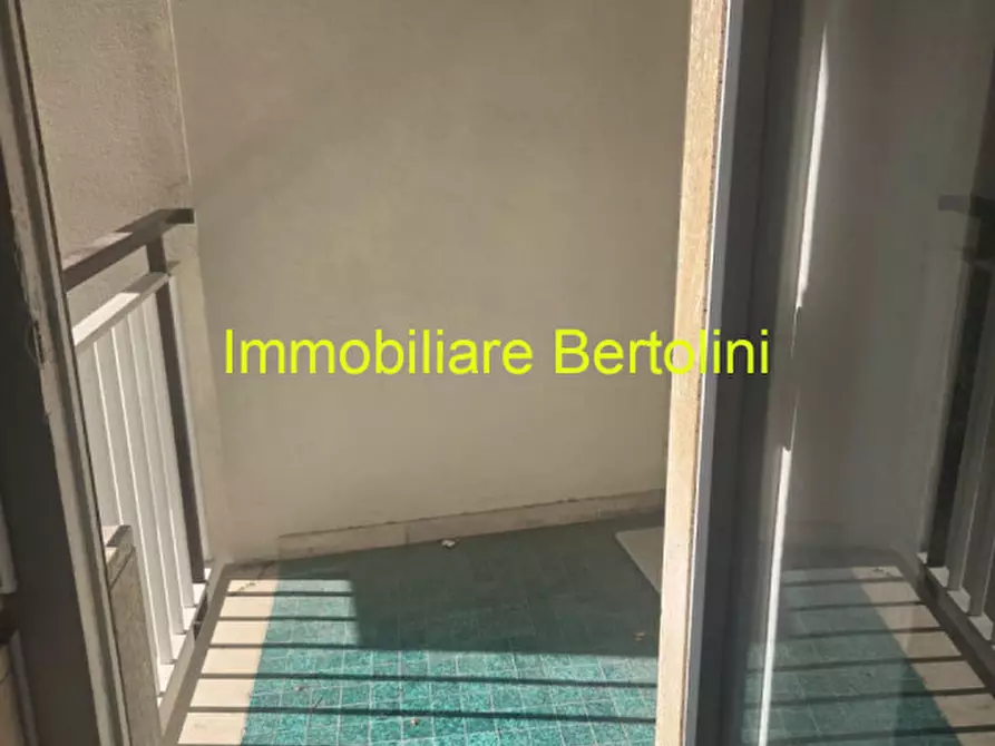 Immagine 2 di Appartamento in vendita  in VIA NINO BIXIO a San Remo