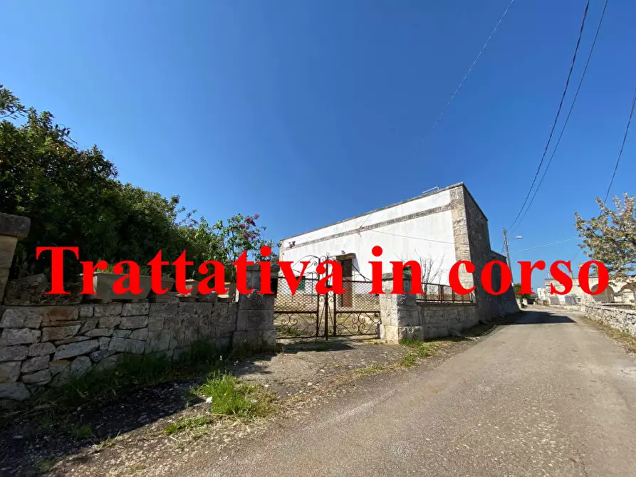 Immagine 1 di Rustico / casale in vendita  in contrada uacella a Locorotondo