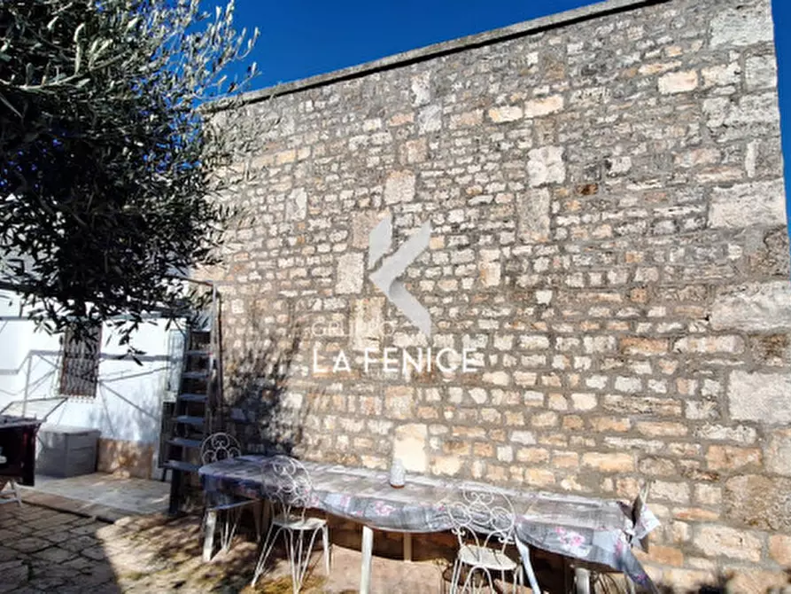 Immagine 14 di Rustico / casale in vendita  in contrada uacella a Locorotondo