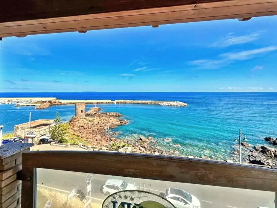 Immagine 3 di Hotel in vendita  in Via Colle di Frigiano, 07031 Castelsardo SS, Italia a Castelsardo