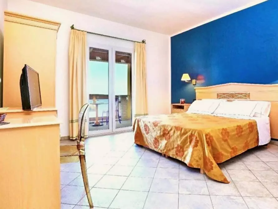 Immagine 9 di Hotel in vendita  in Via Colle di Frigiano, 07031 Castelsardo SS, Italia a Castelsardo