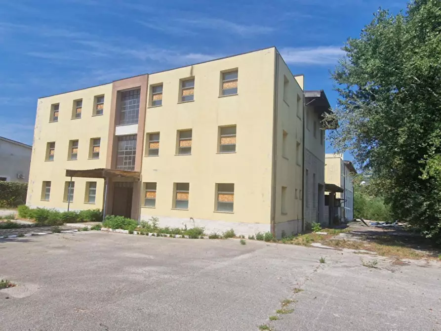 Immagine 1 di Capannone industriale in vendita  in Via Foro, 66010 Ari CH, Italia a Ari