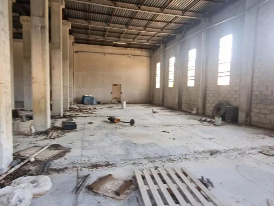 Immagine 9 di Capannone industriale in vendita  in Via Foro, 66010 Ari CH, Italia a Ari