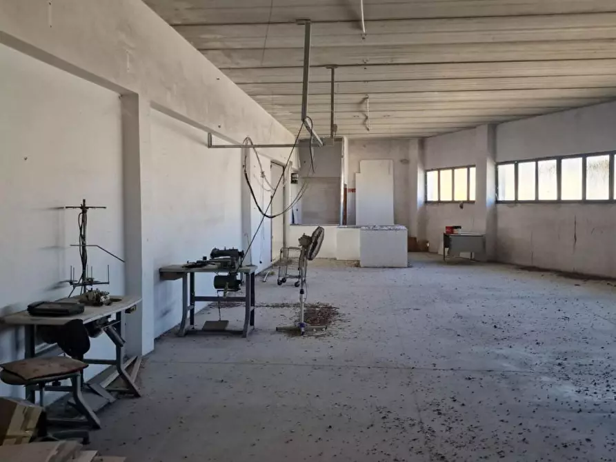 Immagine 12 di Capannone industriale in vendita  in Via Foro, 66010 Ari CH, Italia a Ari