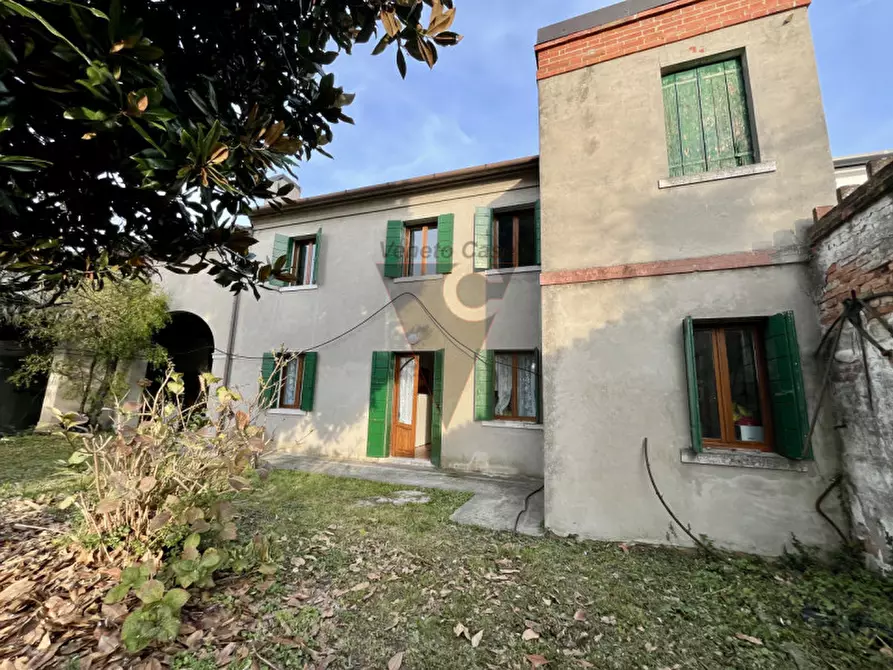 Immagine 4 di Casa bifamiliare in vendita  in piazza san valentino a Dolo