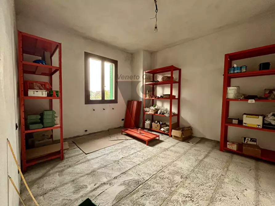 Immagine 23 di Casa bifamiliare in vendita  in piazza san valentino a Dolo