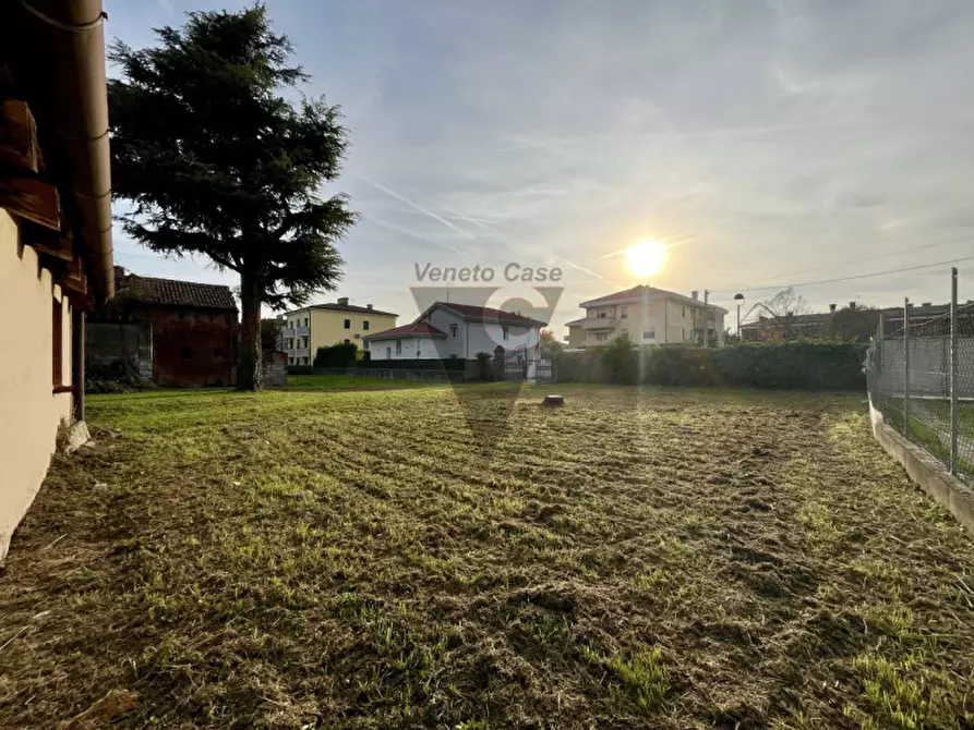 Immagine 39 di Casa bifamiliare in vendita  in piazza san valentino a Dolo