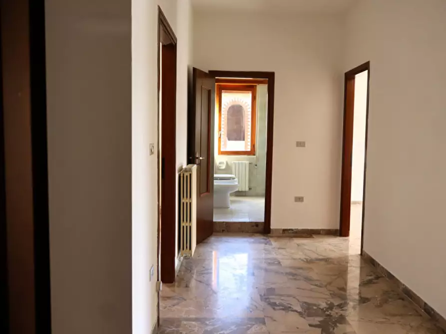 Immagine 9 di Appartamento in vendita  in Via Pomarico 14 a Pisticci