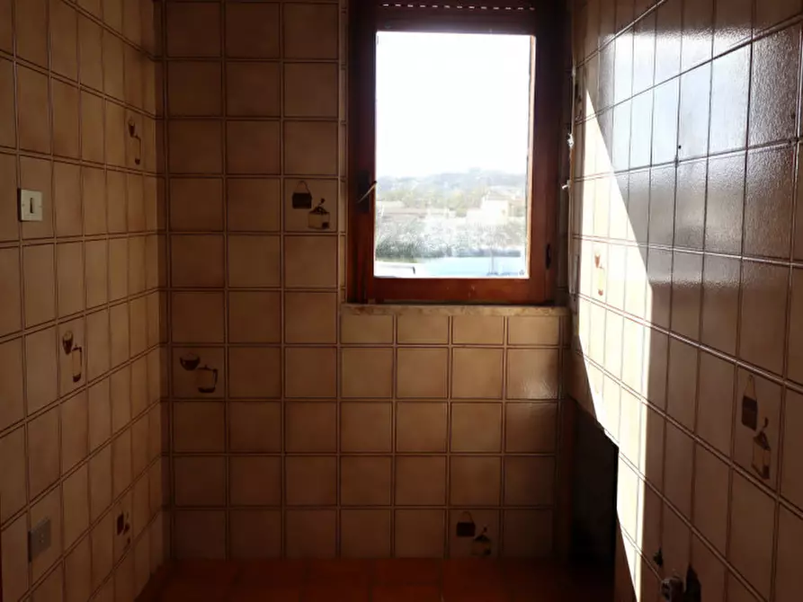 Immagine 19 di Appartamento in vendita  in Via Pomarico 14 a Pisticci