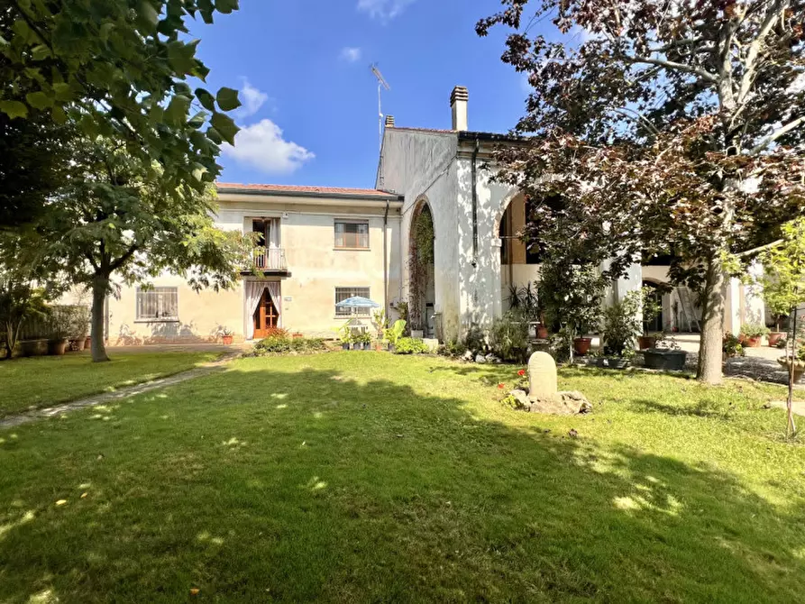 Immagine 1 di Casa bifamiliare in vendita  in Via Dosso de Pol, 5 a Gazzo Veronese