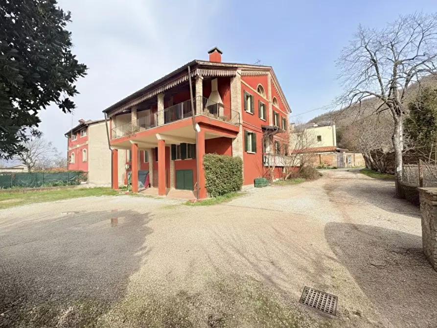 Immagine 1 di Appartamento in vendita  in Viale delle Terme a Galzignano Terme