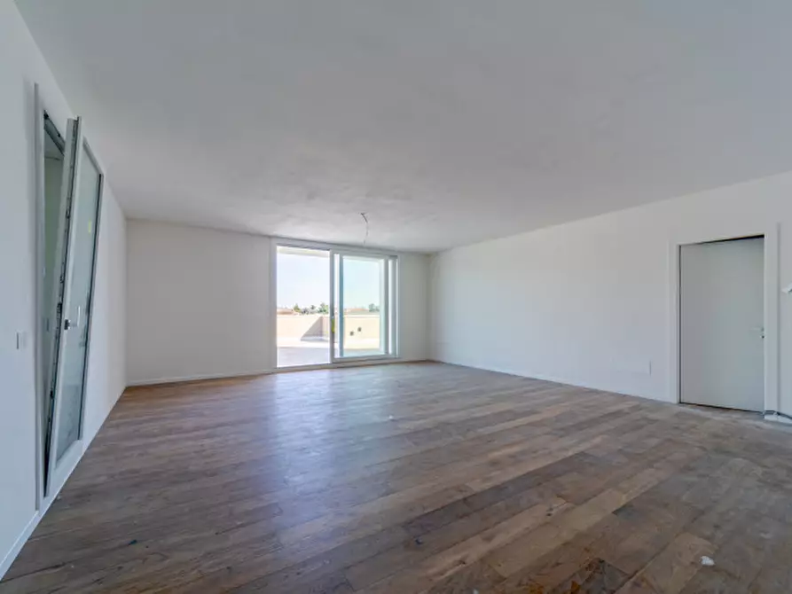 Immagine 3 di Attico in vendita  in Via Don Bosco a Selvazzano Dentro