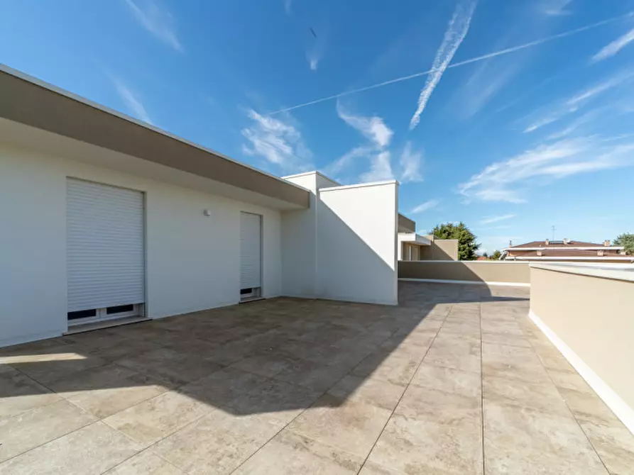 Immagine 14 di Attico in vendita  in Via Don Bosco a Selvazzano Dentro