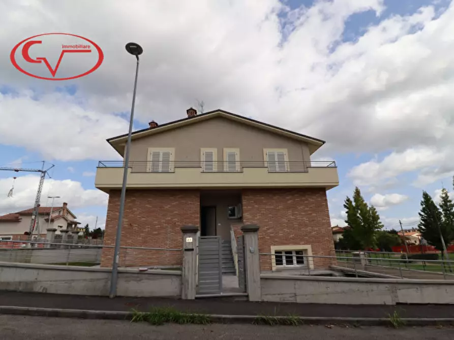 Immagine 5 di Villetta a schiera in vendita  in Mercatale Valdarno a Montevarchi