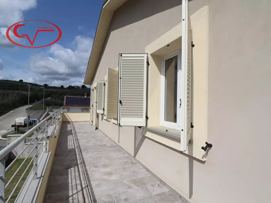 Immagine 9 di Villetta a schiera in vendita  in Mercatale Valdarno a Montevarchi