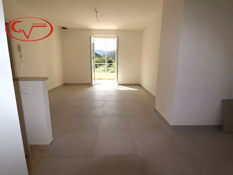 Immagine 11 di Villetta a schiera in vendita  in Mercatale Valdarno a Montevarchi