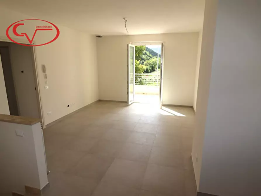 Immagine 12 di Villetta a schiera in vendita  in Mercatale Valdarno a Montevarchi