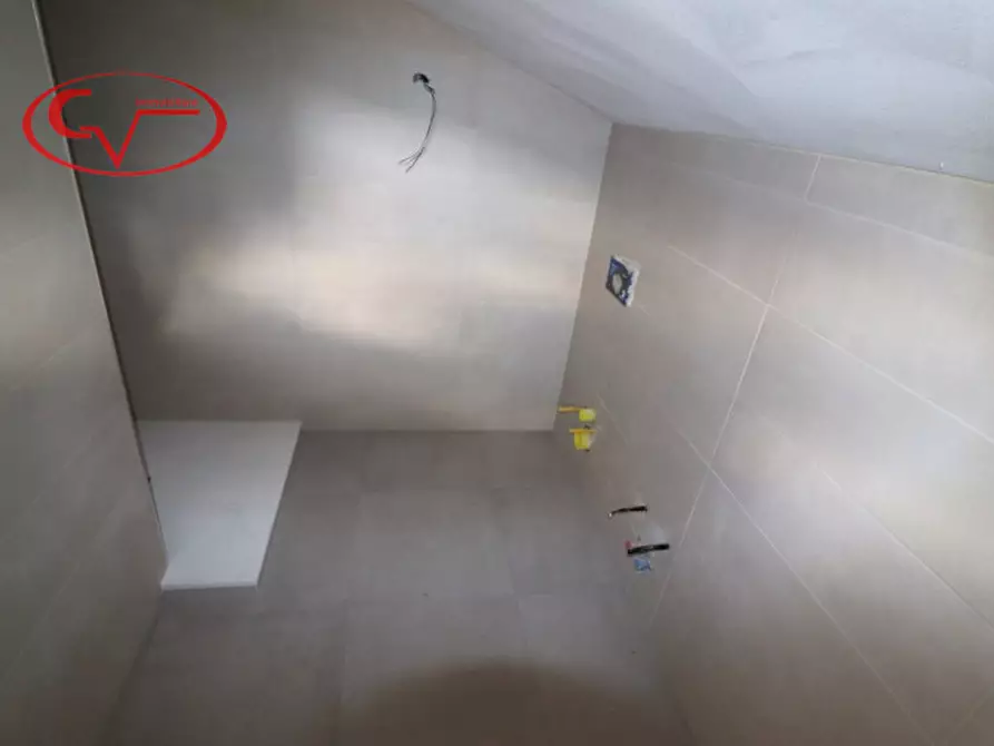 Immagine 34 di Villetta a schiera in vendita  in Mercatale Valdarno a Montevarchi