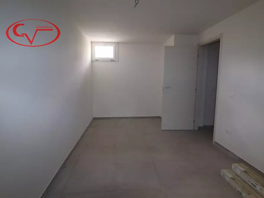 Immagine 37 di Villetta a schiera in vendita  in Mercatale Valdarno a Montevarchi