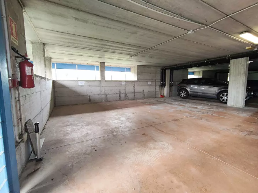 Immagine 2 di Garage in affitto  in Via Picca Grolli a Rubano