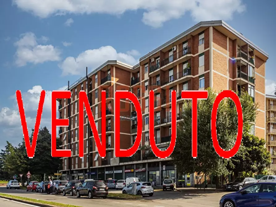 Immagine 1 di Appartamento in vendita  in VIA MONTE SANTO a Monza