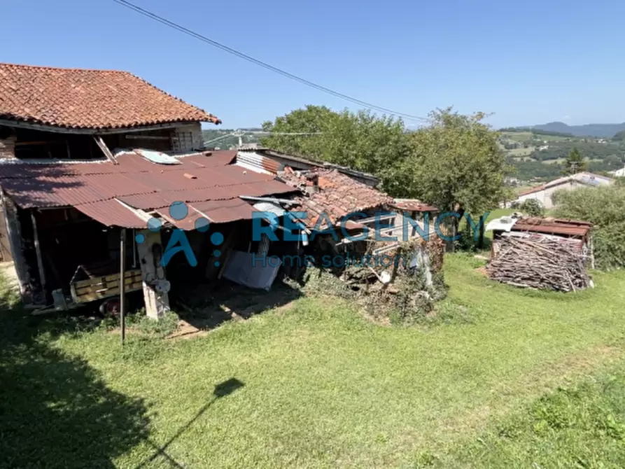 Immagine 4 di Rustico / casale in vendita  in Via Lovara a Trissino
