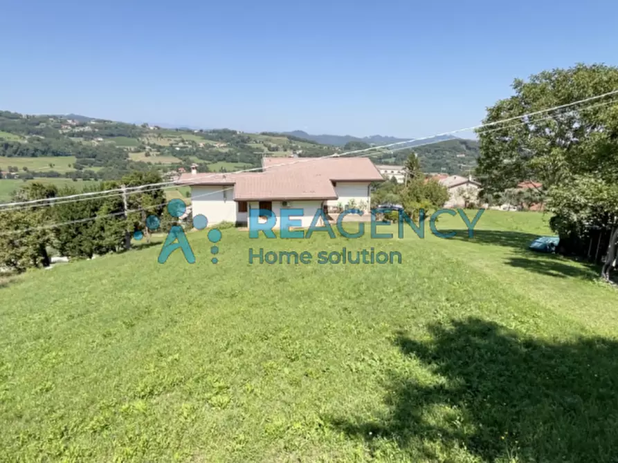 Immagine 6 di Terreno in vendita  in Via Lovara a Trissino