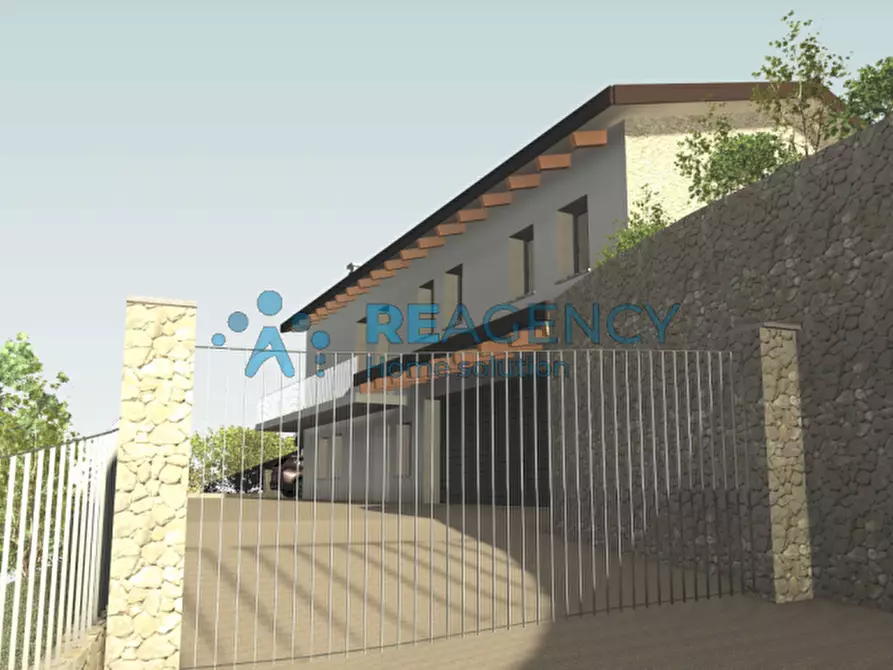 Immagine 10 di Terreno in vendita  in Via Lovara a Trissino