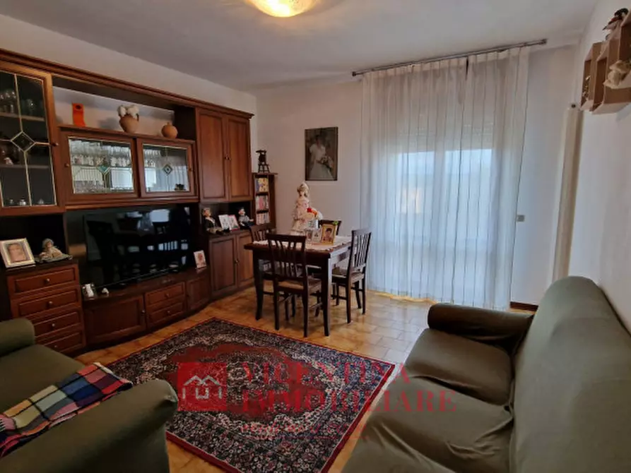 Immagine 1 di Appartamento in vendita  in via G. Chilesotti a Montecchio Maggiore