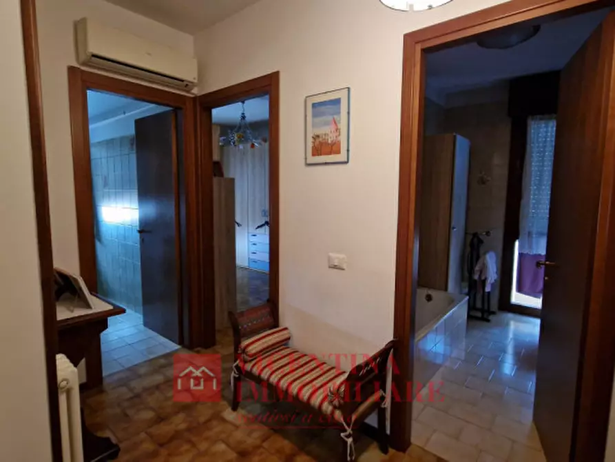 Immagine 7 di Appartamento in vendita  in via G. Chilesotti a Montecchio Maggiore