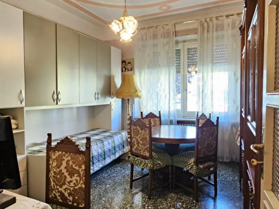 Immagine 19 di Villa in vendita  in CORSO CASALE 289 a Asti