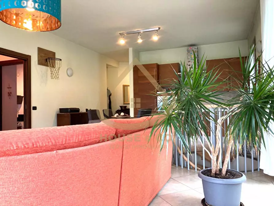 Immagine 9 di Appartamento in vendita  in VIGEVANO SEMICENTRO a Vigevano