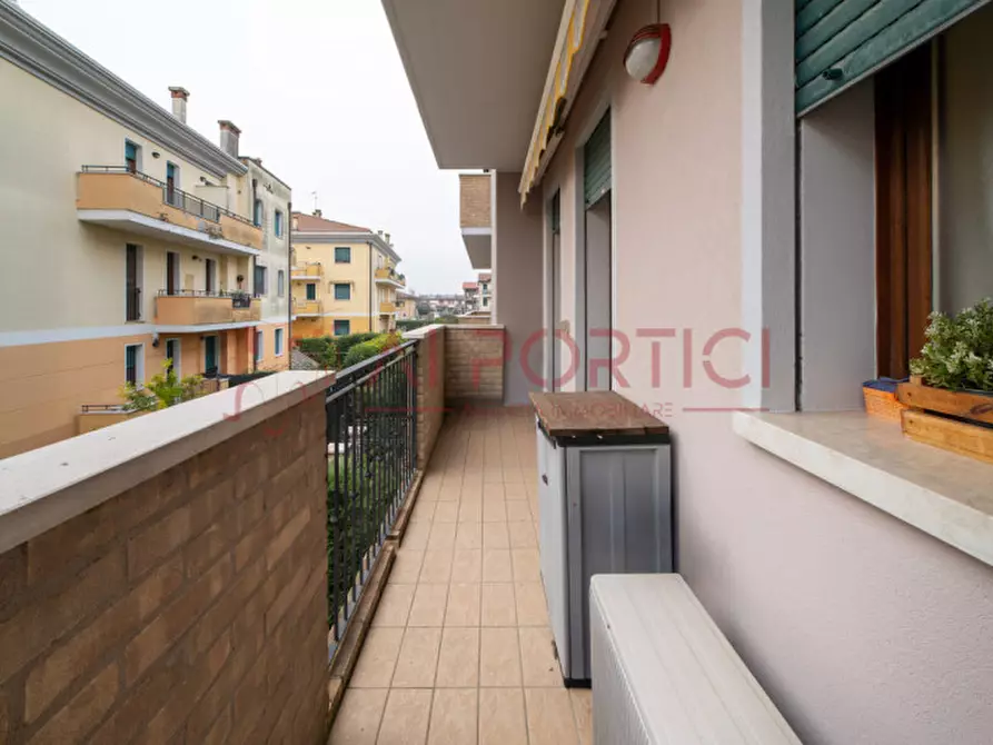 Immagine 13 di Appartamento in vendita  in Via Salvo D'Acquisto a Campagna Lupia